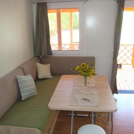Apartamento Mobile Sea Jezera Village, Otok Murter