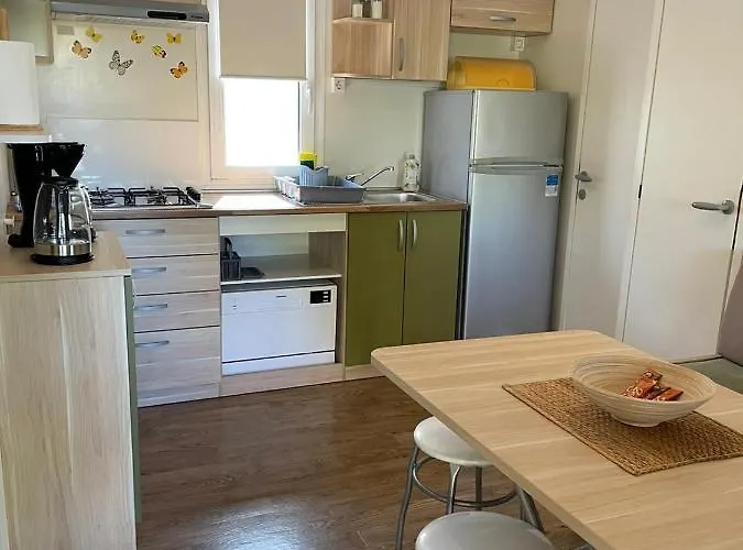 Mobile Sea Jezera Village, Otok Murter *