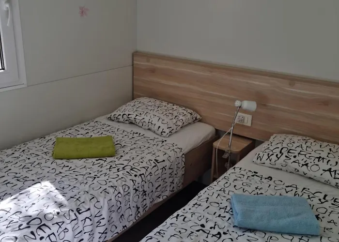 Mobile Sea Jezera Village, Otok Murter