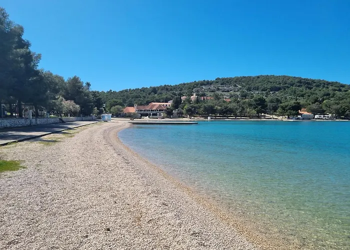 Mobile Sea Jezera Village, Otok Murter *