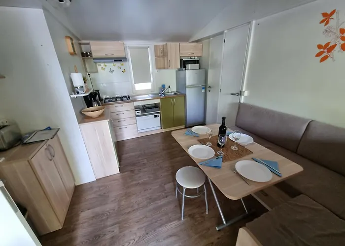 Appartement Mobile Sea Jezera Village, Otok Murter *